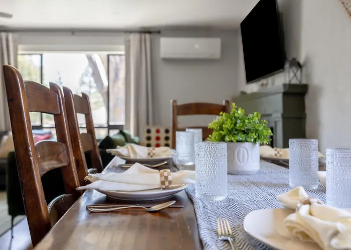 Scenic Mountain Getaway By The Park * Flagstaff