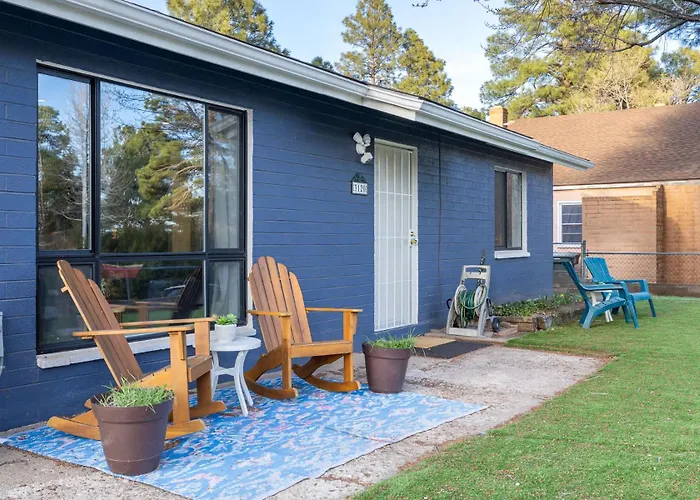 Scenic Mountain Getaway By The Park *