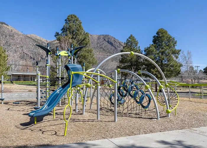 Scenic Mountain Getaway By The Park * Flagstaff