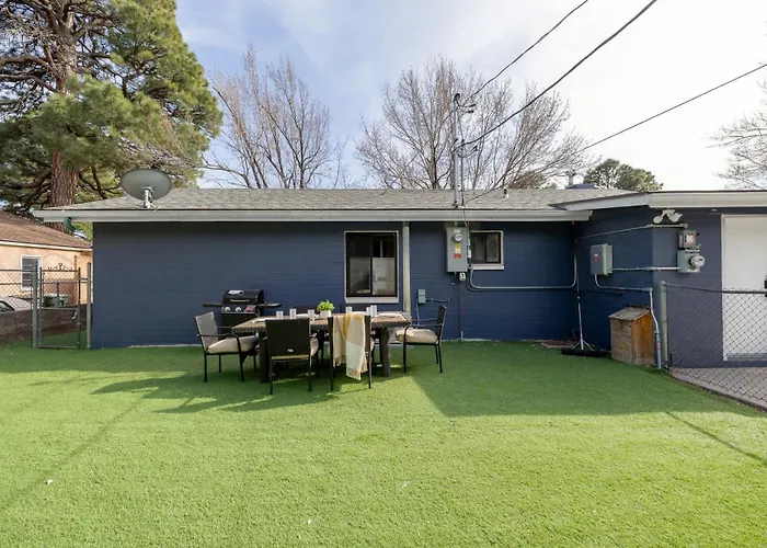 Scenic Mountain Getaway By The Park Holiday home Flagstaff