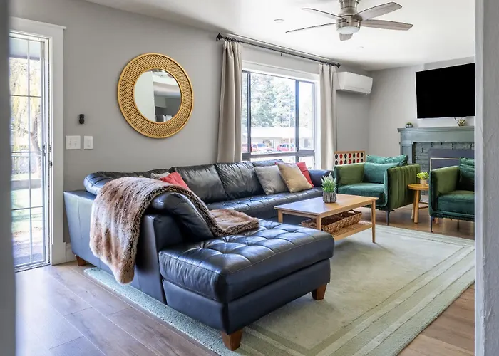 Scenic Mountain Getaway By The Park Flagstaff