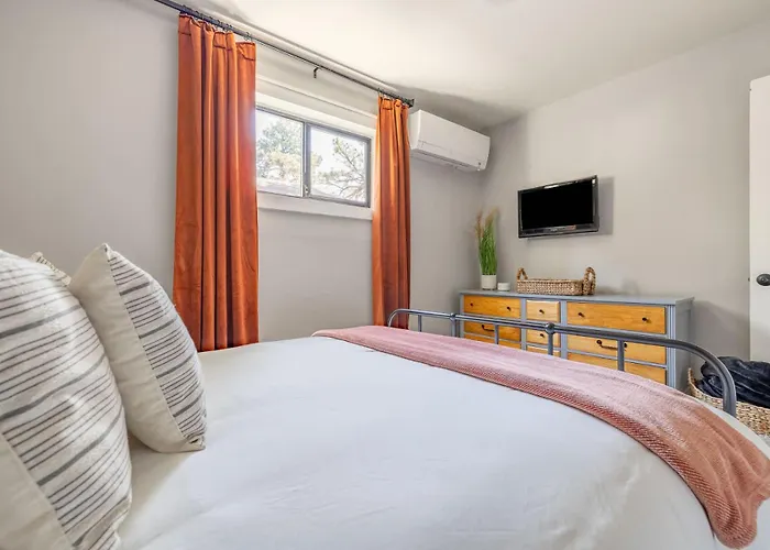 Scenic Mountain Getaway By The Park * Flagstaff