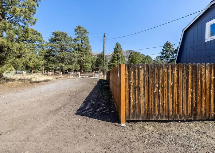 Scenic Mountain Getaway By The Park Flagstaff
